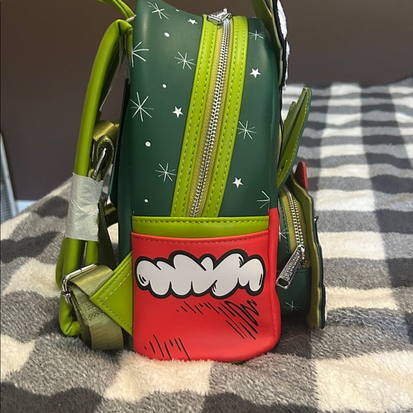 Disney Green and Red Backpack - Picture 5 of 6